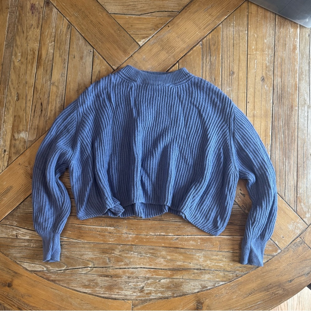 Women’s Cropped Blue Sweater